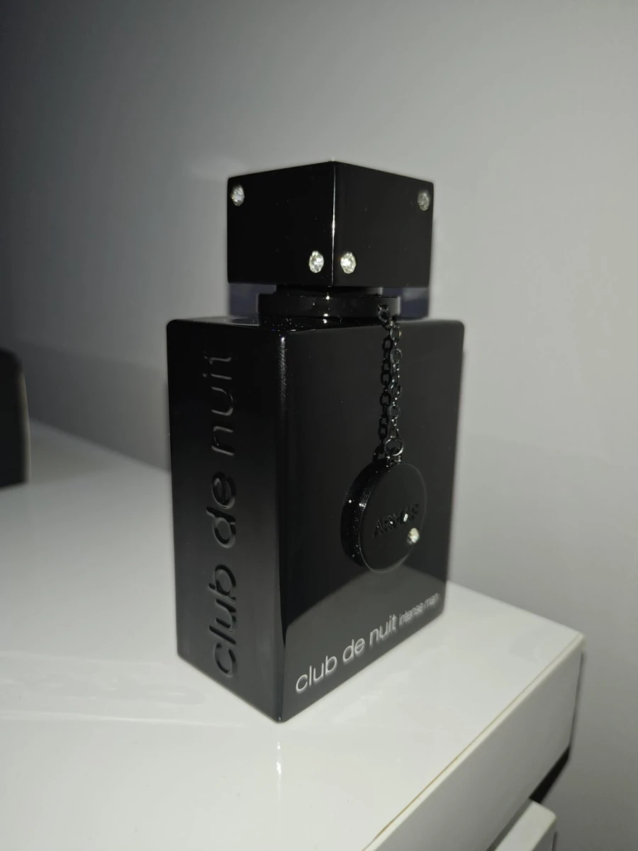 05ad9469-9177-42e6-ad5e-60605aa812c3_r-armaf-club-de-nuit-man-intense-woda-toaletowa-105ml.jpg