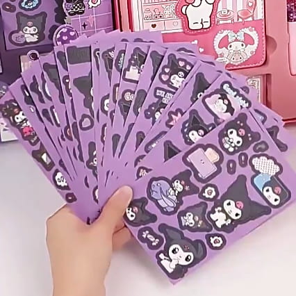 ZESTAW-PRZYBOROW-SZKOLNYCH-WYPRAWKA-KUROMI-HELLO-KITTY-KOMPLET-XXL-PREZENT-Marka-bez-marki.jpg