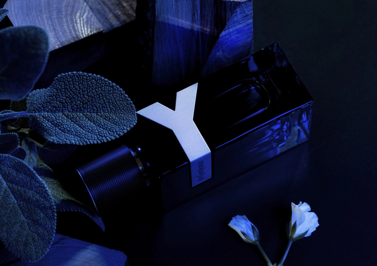 Yves-Saint-Laurent-Y-woda-perfumowana-dla-mezczyzn-100-ml-Grupa-zapachowa-drzewna.jpg